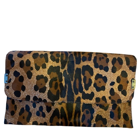 Stuart Weitzman Fur Leopard Envelope Clutch - Picture 1 of 4